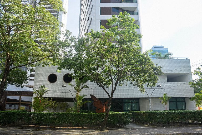 Flat Conforto - Beach Class Boa Viagem - 2704 B