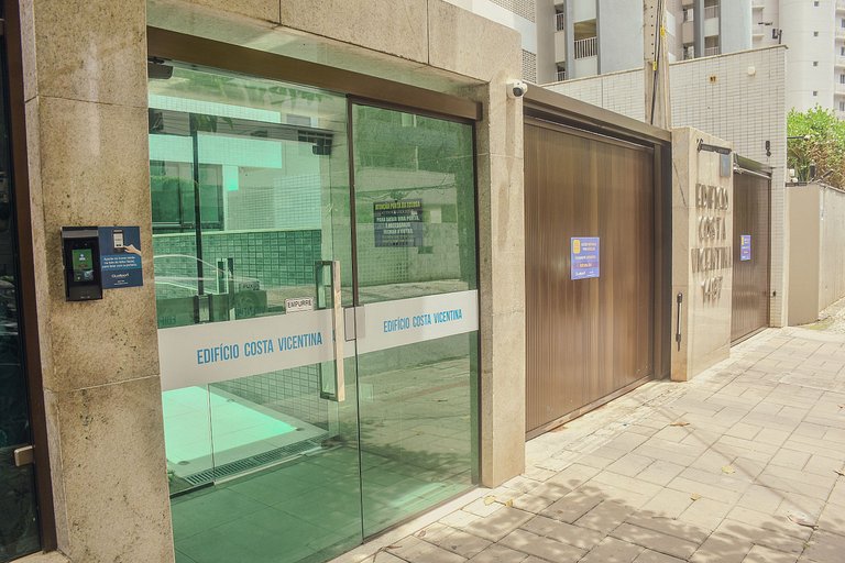 Apartamento em Boa Viagem Vistas Mar - 905