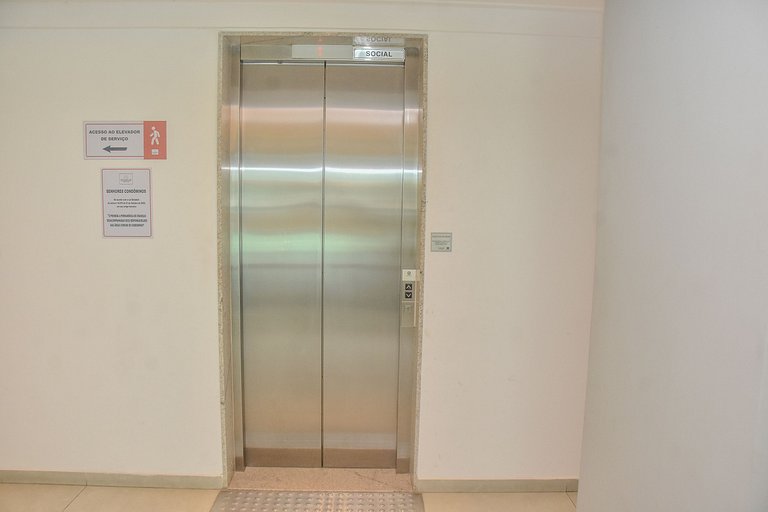 Apartamento Moderno em Boa Viagem - Domus 101