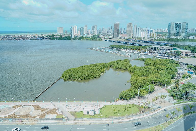Flat Completo - Vista para o Recife - Cais 1708
