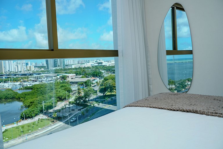 Flat Completo - Vista para o Recife - Cais 1011