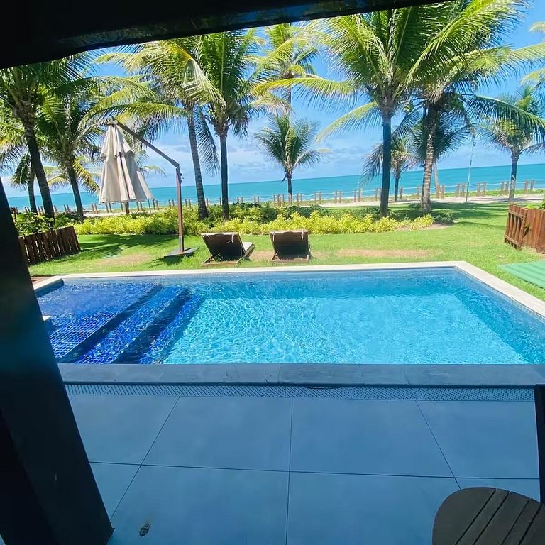 Bangalô Pé na Areia com Piscina Privativa