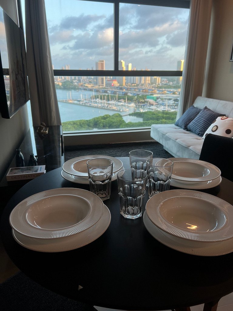 Apartamento em Recife Vista MAR - Cais 1508
